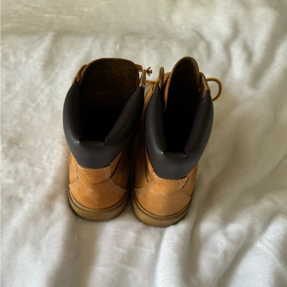 Timberlands - Picture 3 of 3